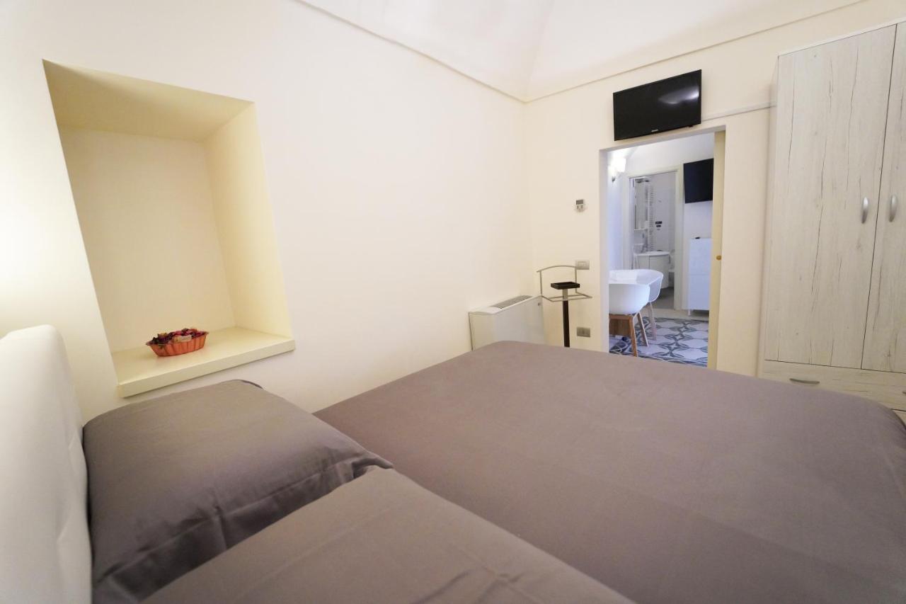 Santa Cesarea Residence Casa Vacanze - La Vetta Del Sasso Barisano マテーラ エクステリア 写真